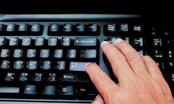 Win7电脑输入法打字不显示选字框问题解决方法（Win7电脑输入法选字框不显示的原因及解决方案）