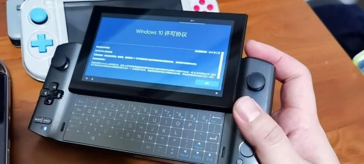 GPDWin办公的实用性与便利性（探索GPDWin在办公场景下的应用和优势）